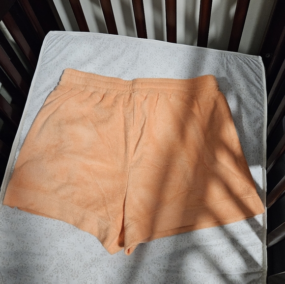 Ugg shorts - Picture 4 of 7